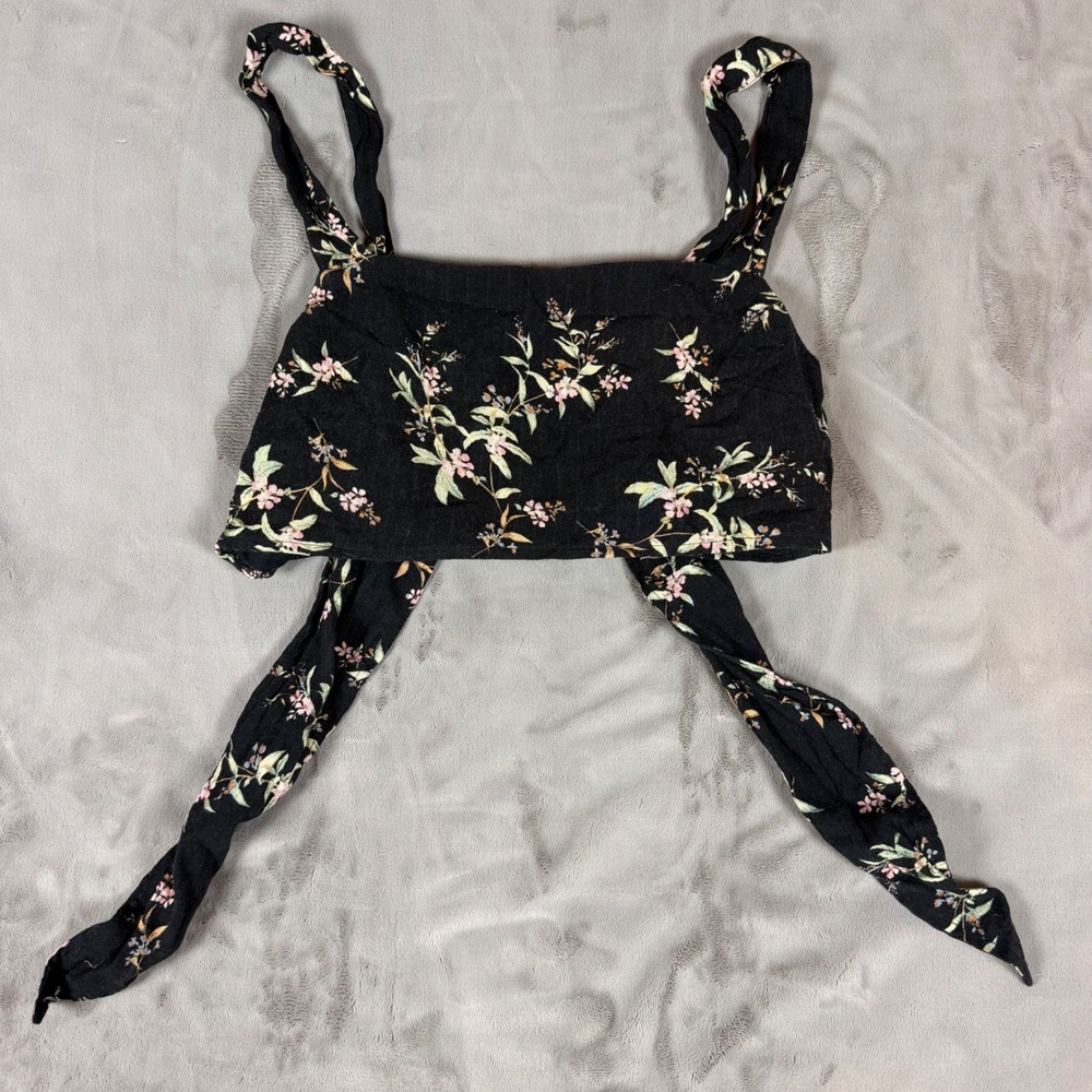 American Eagle Black Floral Smocked Back Tie Waist Crop Top Small